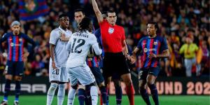 اشتكى منه ريال مدريد سابقًا.. من هو خوان مارتينيز مونويرا حكم مباراة الكلاسيكو؟