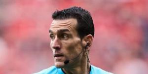 خوان مونويرا حكما للكلاسيكو بين برشلونة وريال مدريد.. بشرى للملكي