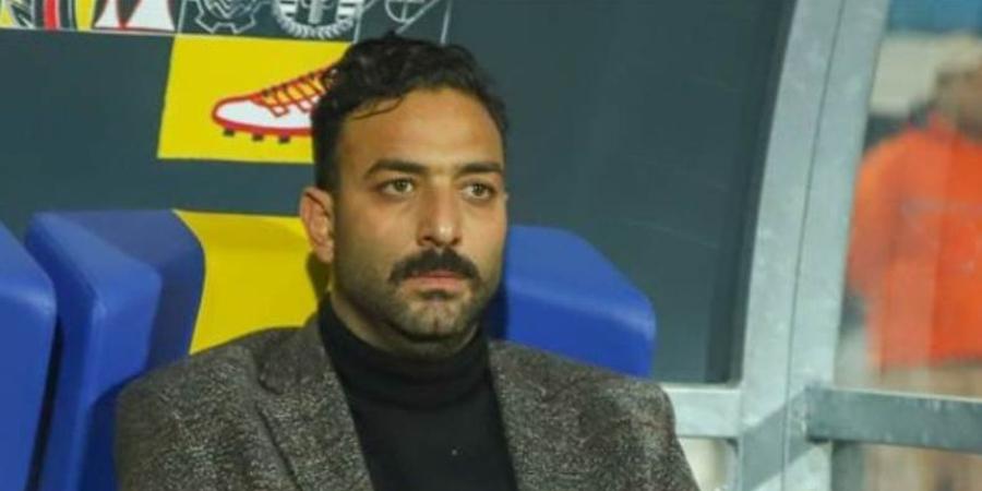 ميدو يشارك في مباراة أساطير أياكس وبرشلونة بملعب أمستردام أرينا