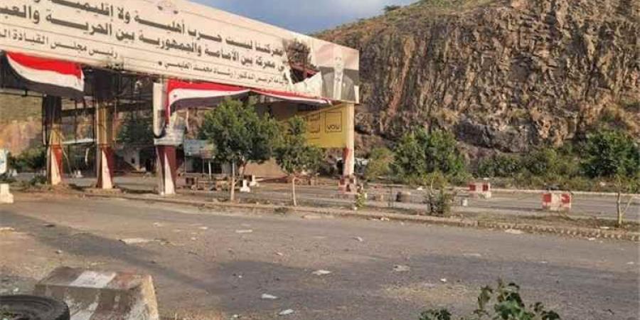 اندلاع اشتباكات عنيفة في الجبهة الشرقية لتعز وأسر أكثر من 20 حوثياً عند نقطة الهنجر