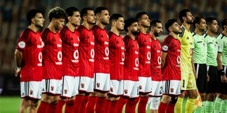 شوبير: لا لاعب في الأهلي كبير على الدكة