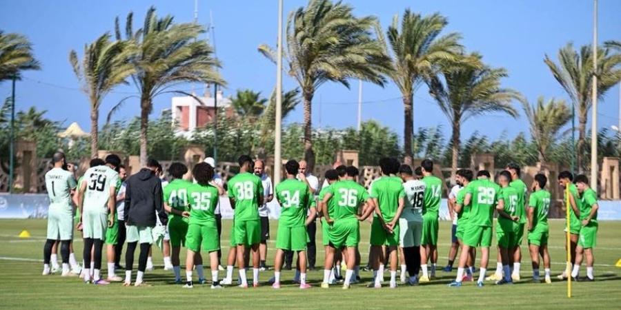 رجب عبد القادر يتقدم بأوراق ترشحه لأمين صندوق المصري