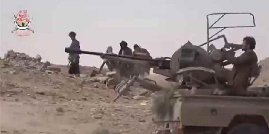 العمالقة ودرع الوطن تخوض اشتباكات عنيفة مع الحوثيين في جبهة الشبيقة والطيران الحربي ينسف حشودا وتعزيزات للمليشيا