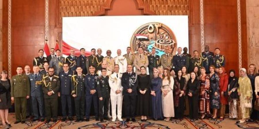 مكاتب التمثيل الدبلوماسي العسكري بالخارج تحتفل بذكرى أكتوبر الـ53
